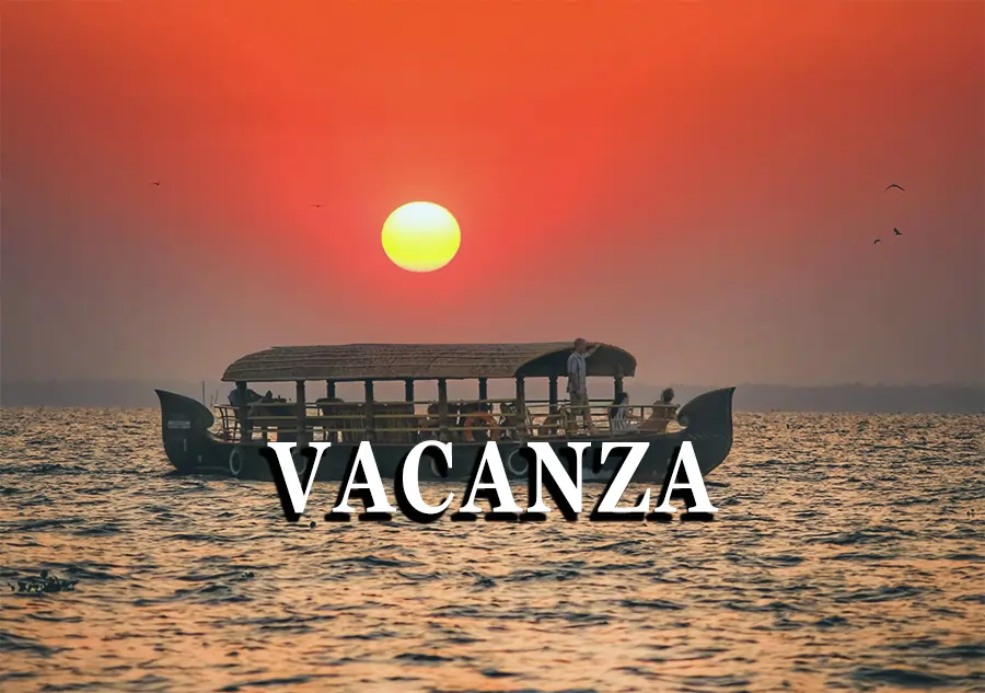 Scopri pacchetti vacanze straordinari in Kerala, con spiagge mozzafiato, backwaters, stazioni collinari ed esperienze culturali.